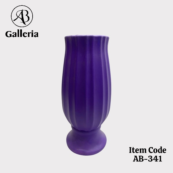 Plastic vase AB-341