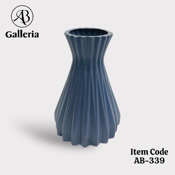 Plastic Vase AB-339