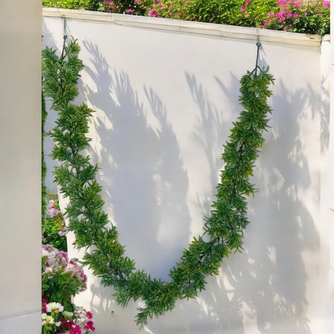 Evergreen Elegance Garland Bunch