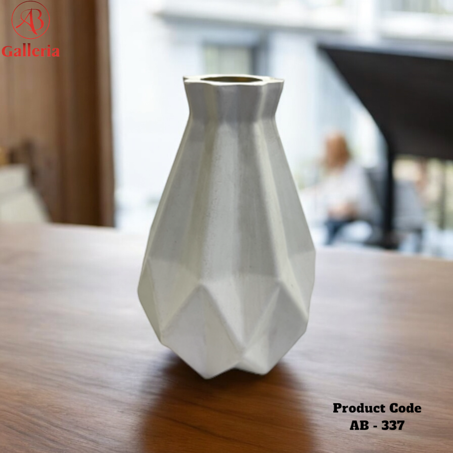 Plastic Vase AB-337