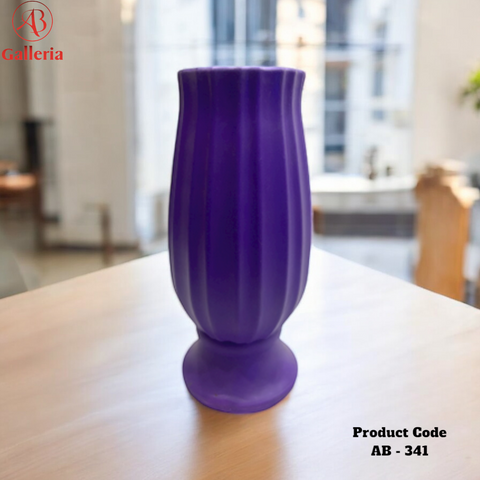 Plastic vase AB-341